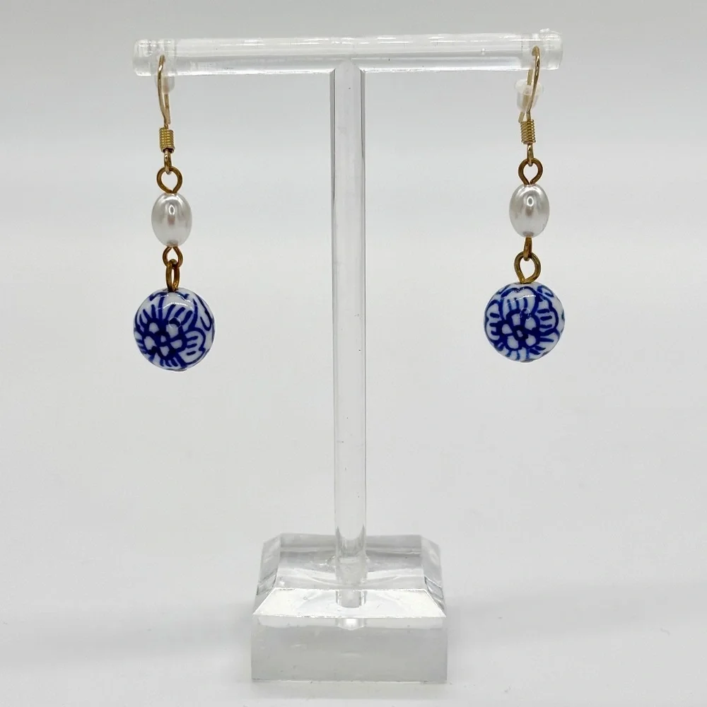 Vintage Style Faux Pearl & Handmade Ceramic Peony & Vine Design Earrings - Picture 1 of 3